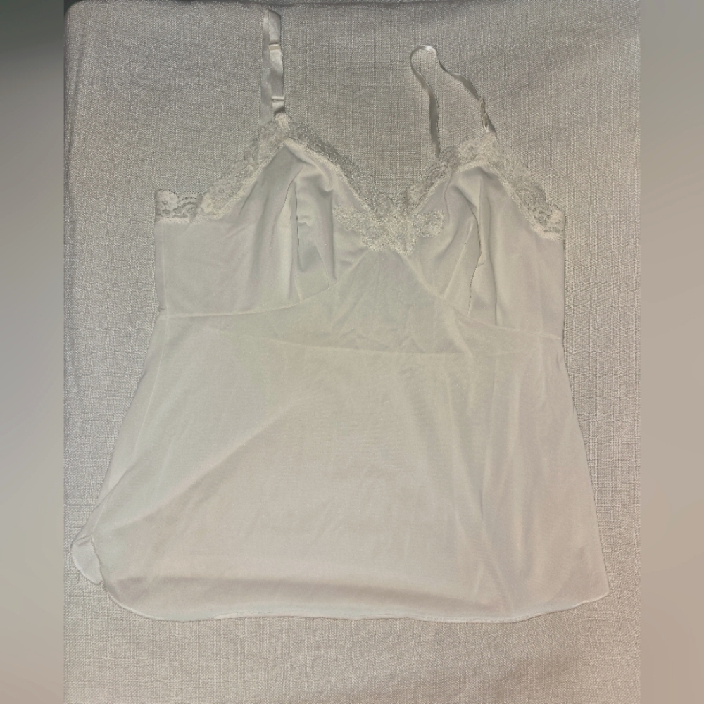 Shadowline White Elegant Lace Trim Cami Top Size 38 Feminine Retro Chic Camisole